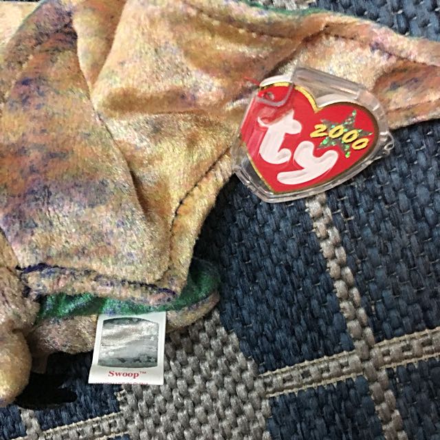 TY Beanie Babies Collection'2000 Swoop (Bird/Dinosaur