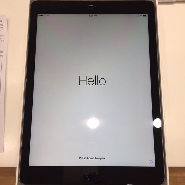 Apple Ipad Pro 9 7 Inch Wifi Cellular 128gb Space Grey Mobile Phones Tablets Tablets On Carousell