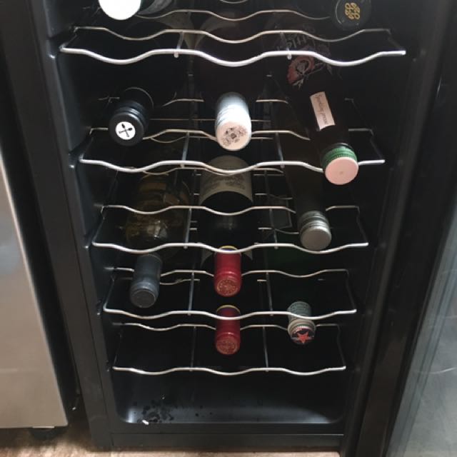 Benchmark Wine Fridge, TV & Home Appliances, Kitchen Appliances, Wine