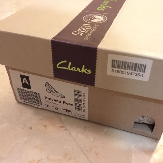 clarks pumps sale