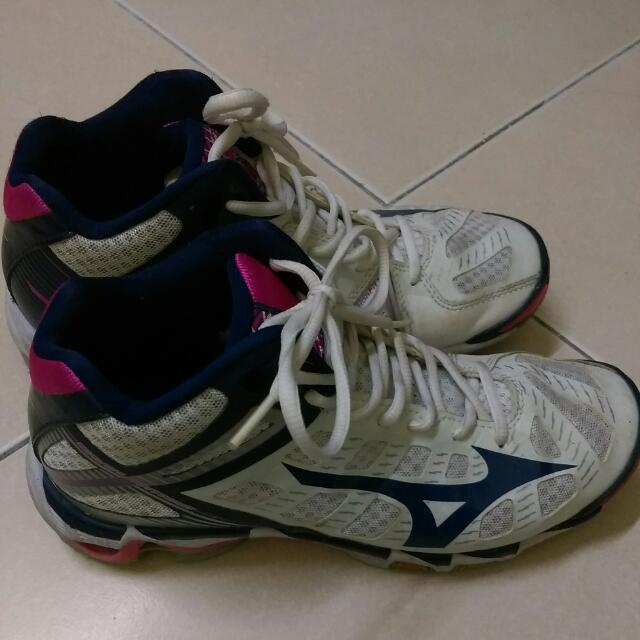 Mizuno Wave Lightning 10 Volleyball Shoes Women s Fashion