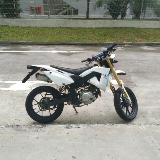 Rieju Smx 125 Motorbikes Motorbikes For Sale Class 2b On Carousell