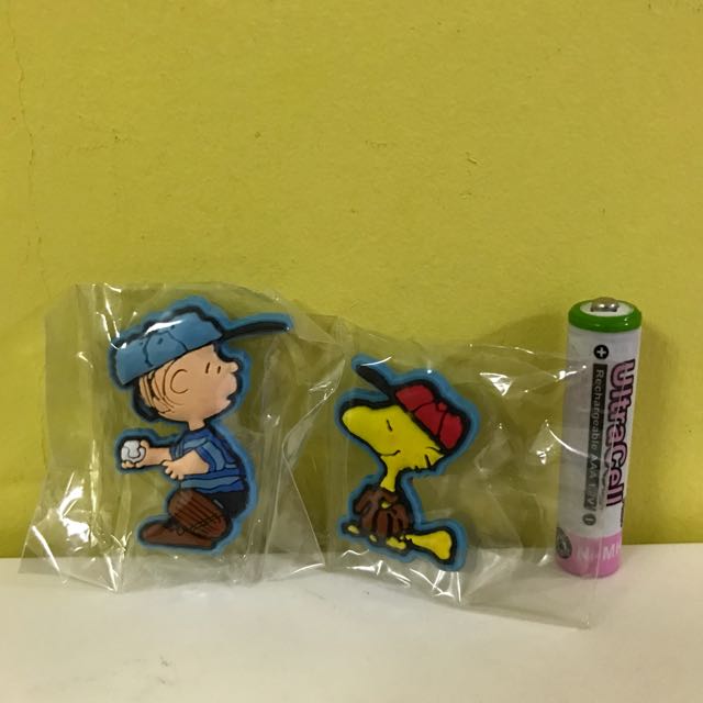 Woodstock Linus Peanuts Snoopy Baseball Softball Yujin Bandai