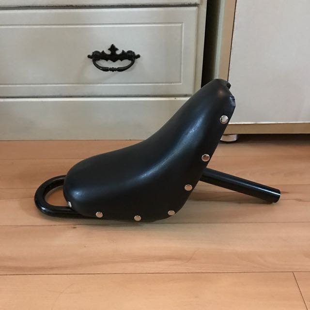 BRAND NEW Banana seat ebike, Bicycles & PMDs, Bicycles on Carousell