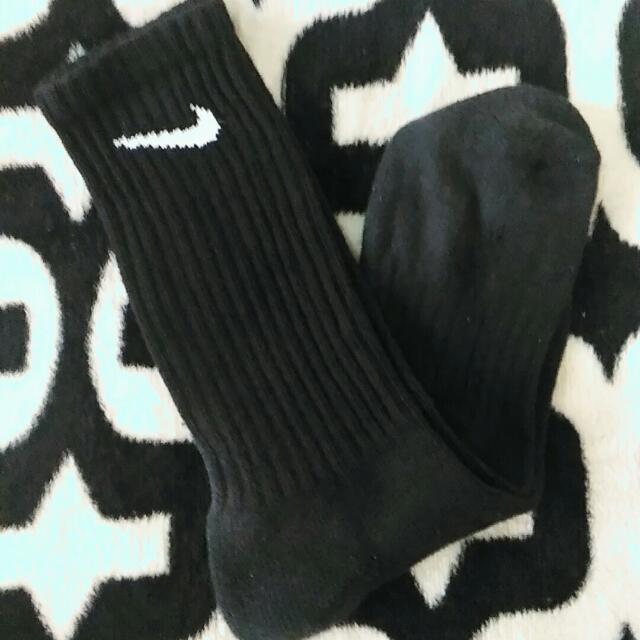 nike crew socks double sided swoosh