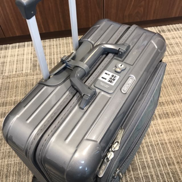 rimowa salsa deluxe hybrid business multiwheel