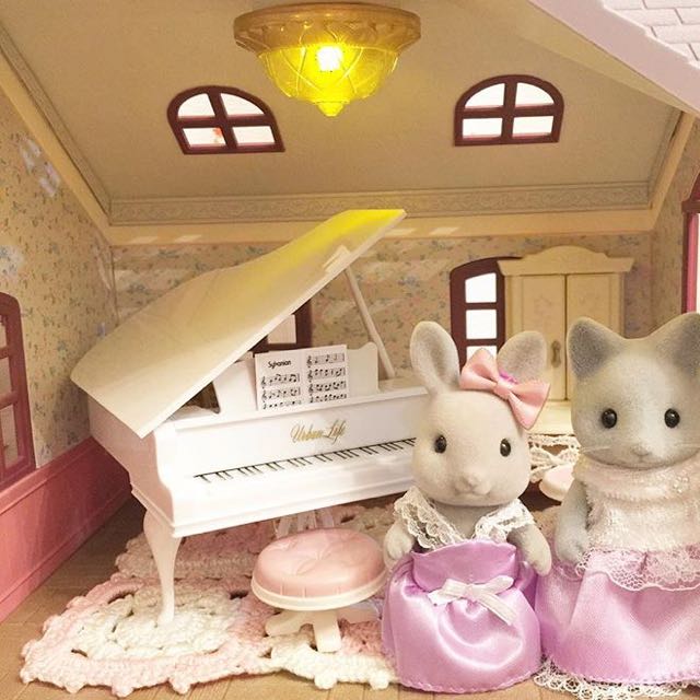 sylvanian families grand piano