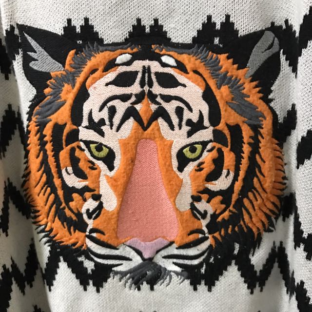 Topshop hotsell tiger sweatshirt
