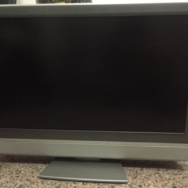 Toshiba Flat Screen Tv, TV & Home Appliances, TV & Entertainment, TV on