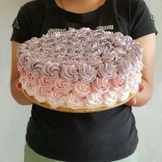 Custom mousse cakes