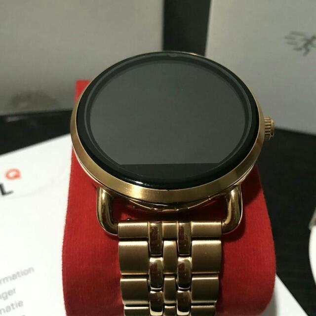 jam tangan fossil smartwatch