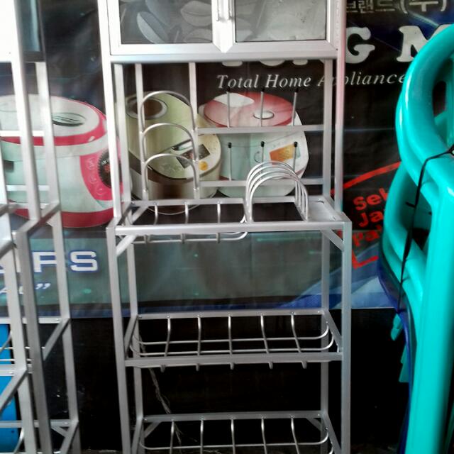 Rak Piring Aluminium 3 Sap Box Atas 2 Pintu 60 Serba Serbi Di Carousell