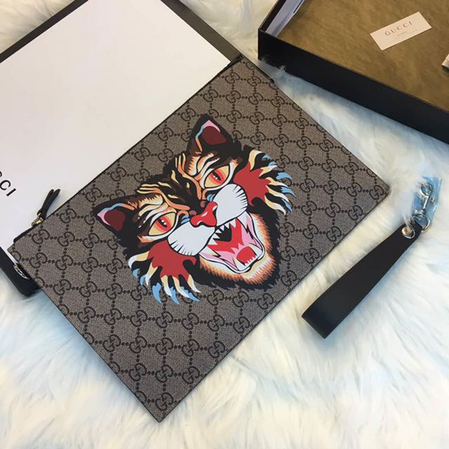 Gucci angry cat clutch store