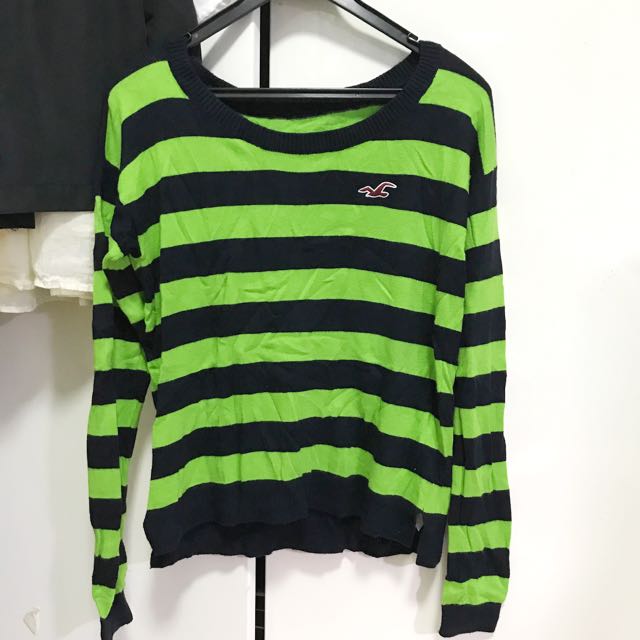 hollister green sweater