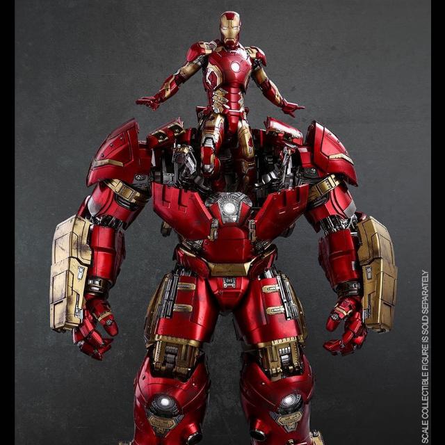 hot toys iron man price