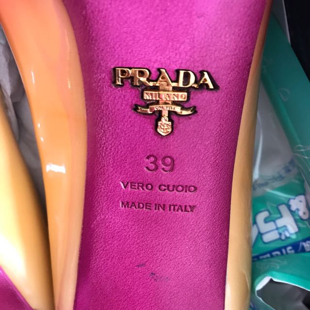 prada vero cuoio heels