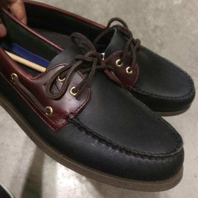 sperry black amaretto