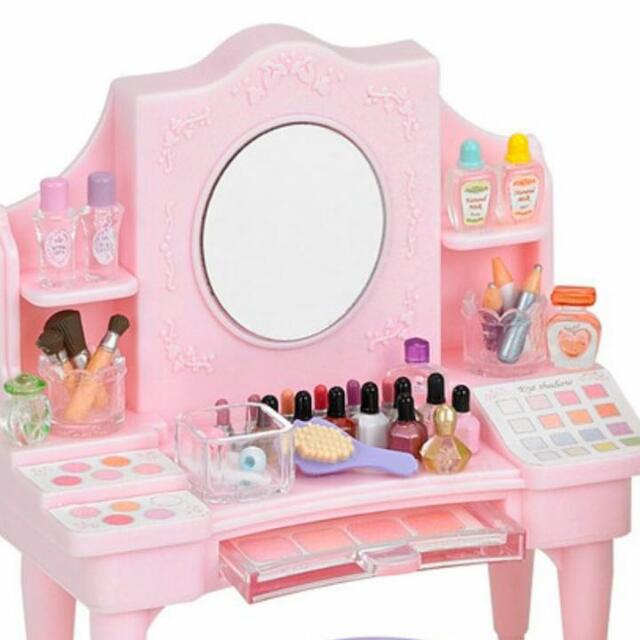 Sylvanian families shop dressing table