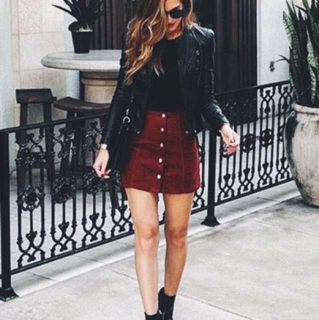 maroon button down skirt