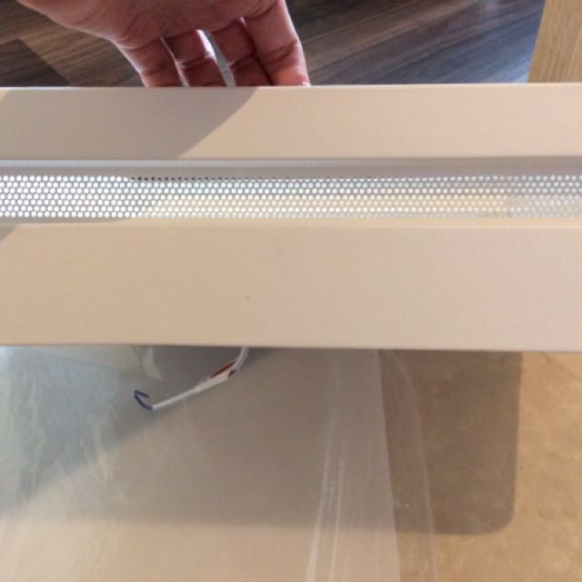 Ceiling Light (Category: Other Home Decor) located in Singapore. Submitted by zhaow (Listing ID 112980394, Image 2). Description: .