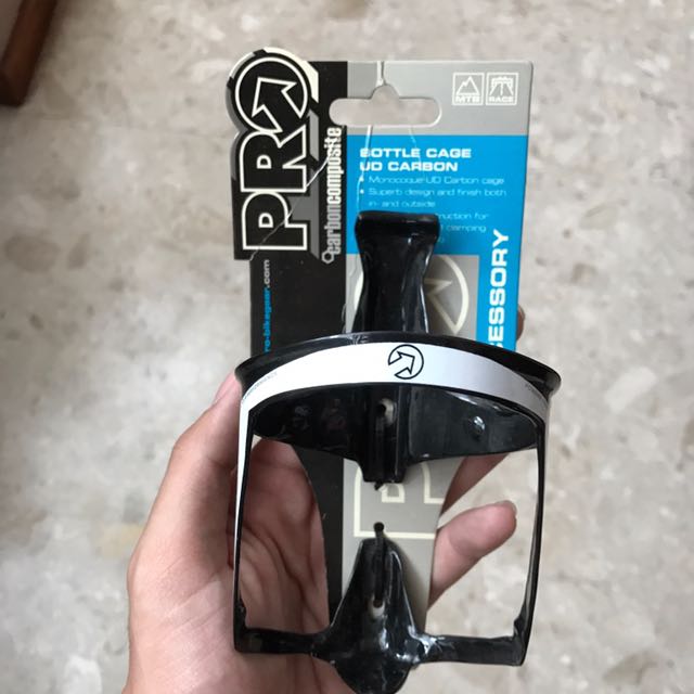 pro carbon bottle cage