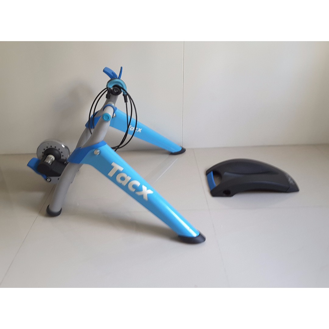 Tacx Satori T1856, Sports Equipment, Exercise & Fitness, Cardio & Fitness Machines on Carousell