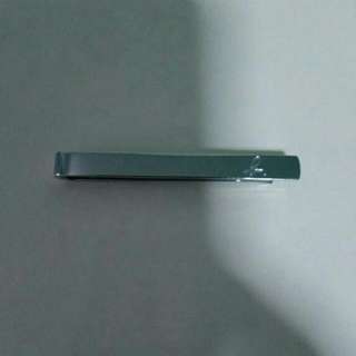 AGNES B. TIE PIN/BAR