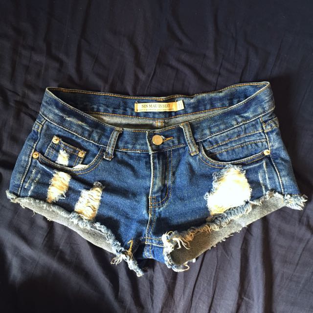 破损/破坏低腰牛仔短裤