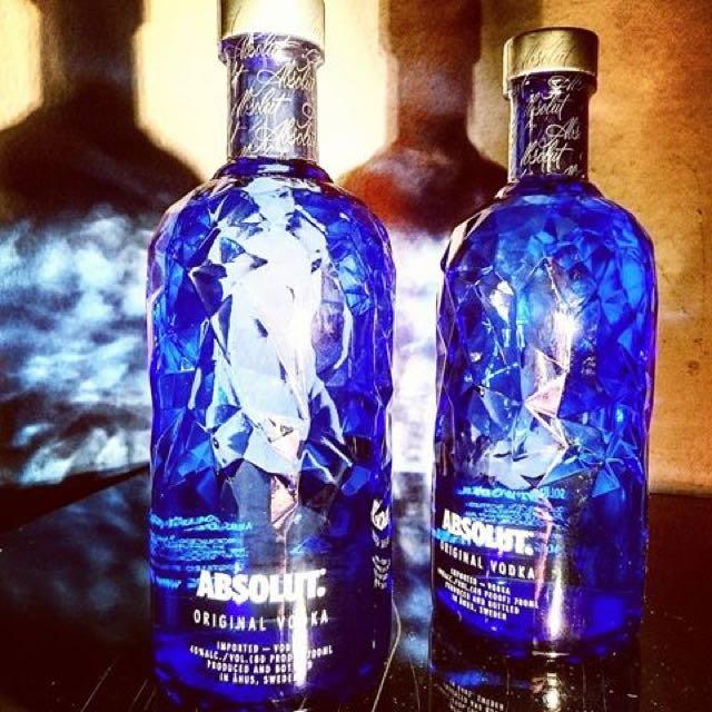 Absolut Vodka Blue Facet 1L Bottle, Everything Else on Carousell