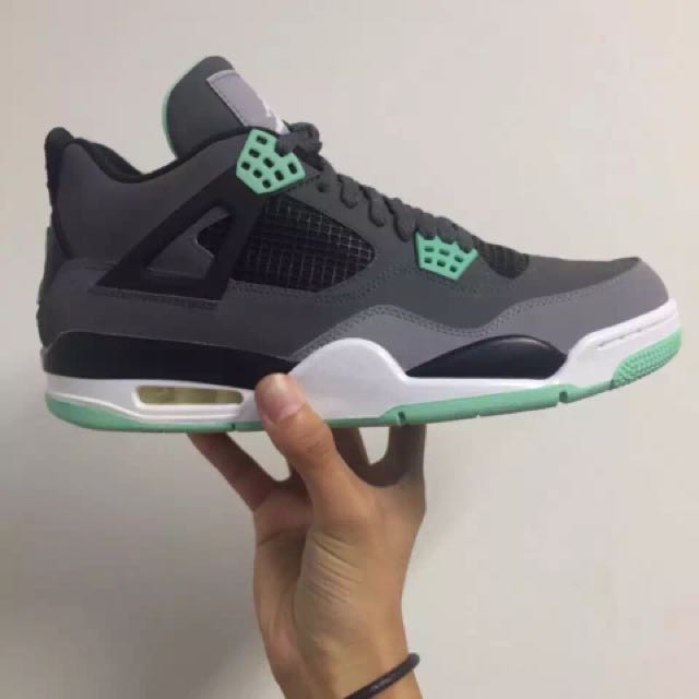 Jordan discount 4 mint