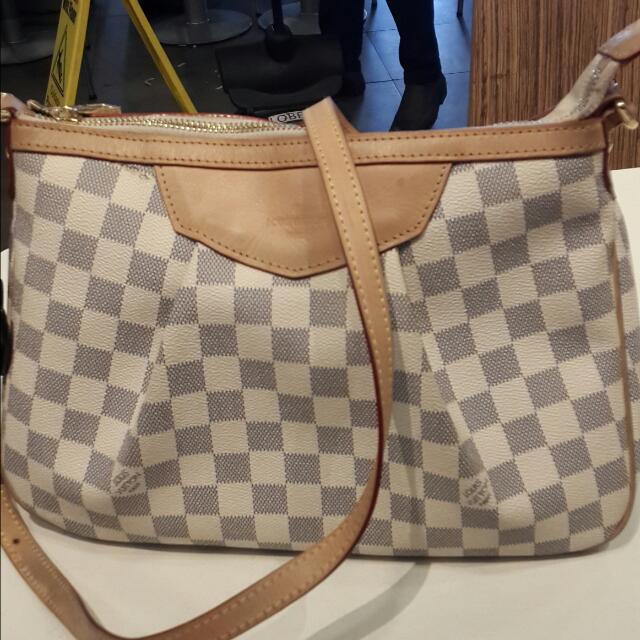 lv azur sling
