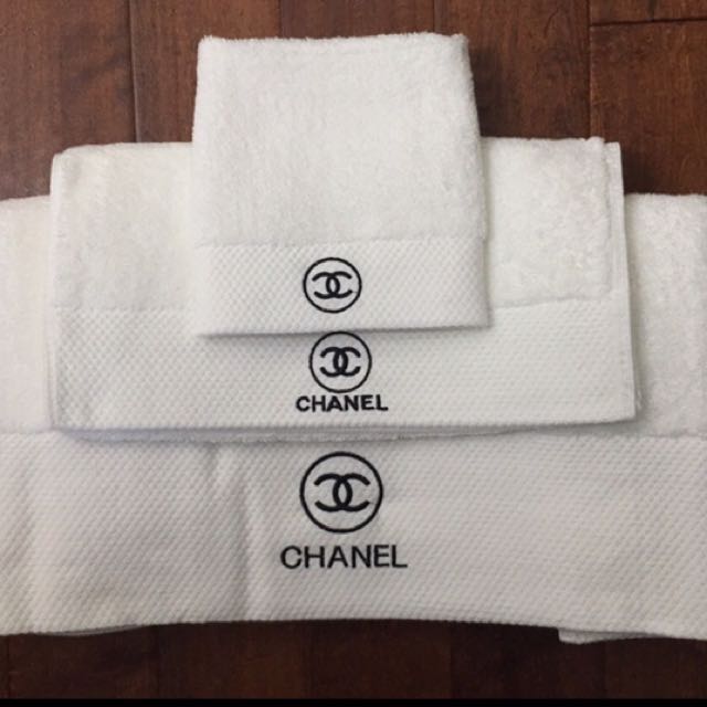 Chanel towel set 2025