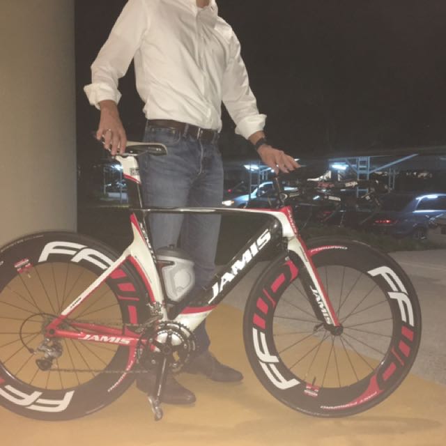 jamis triathlon bike