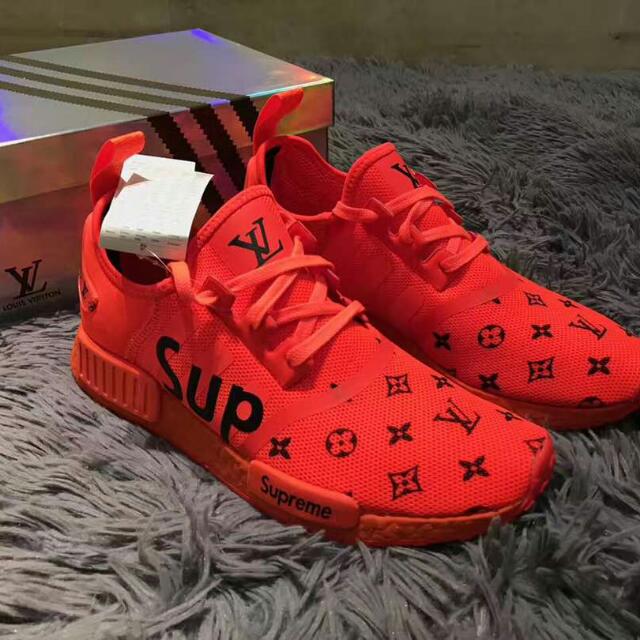 SUPREME X LOUIS VUITTON NMD R1 FOR DETAIL REVIEW FROM