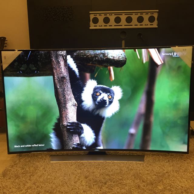 Samsung 65 4k Curved Tv Hu9000 Series Home Appliances Tvs Entertainment Systems On Carousell