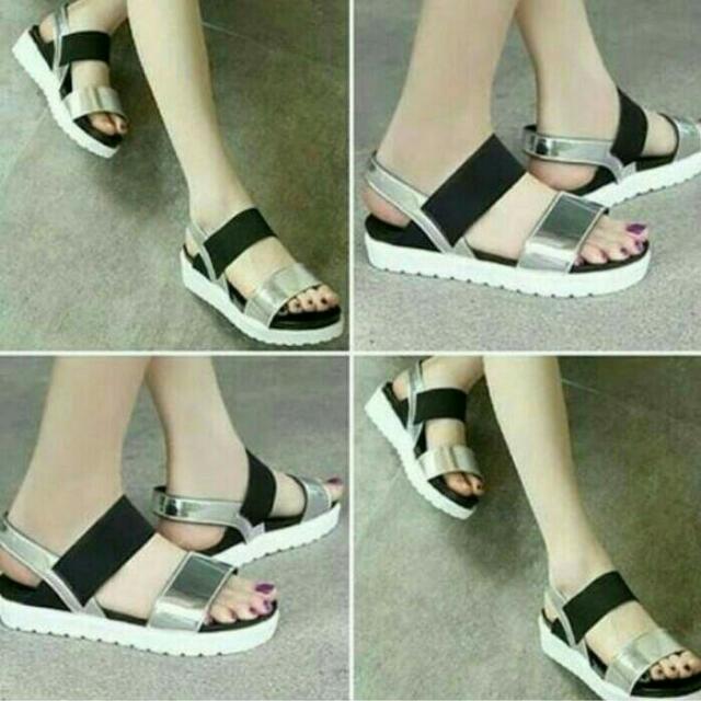 sandal docmart wanita