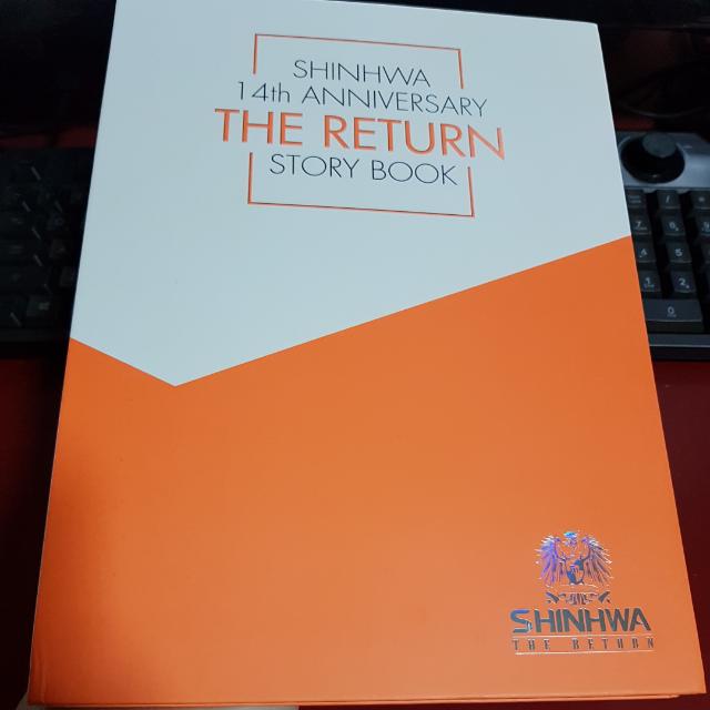 Shinhwa 14th Anniversary The Return Story Book [DVD]
