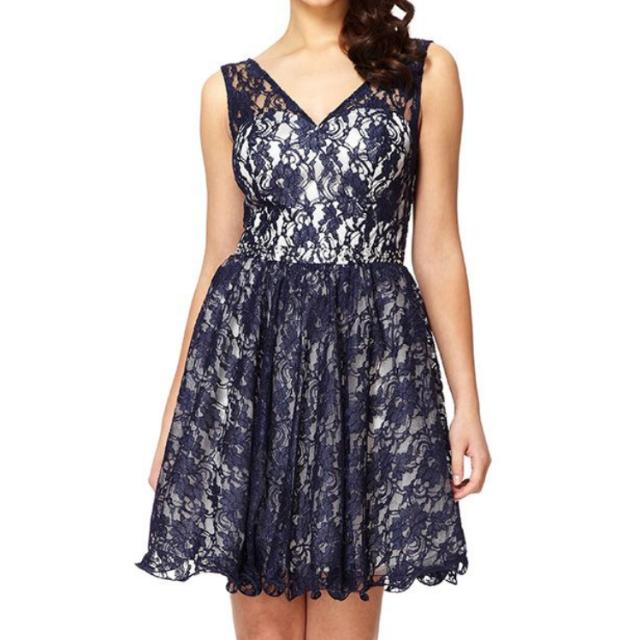 quiz crochet prom dress