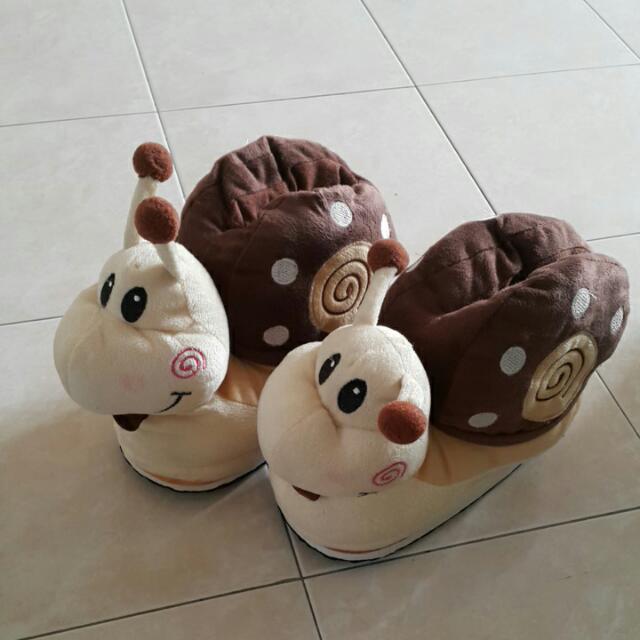 Snail, Women's Fashion, Footwear, Heels on Carousell