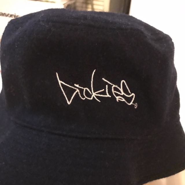 Dickies Bucket Hat （分類：棒球帽、帽）位於 Hong Kong。 由 k24568 提交（商品編號 113689938，圖片 3）。簡介： 。
