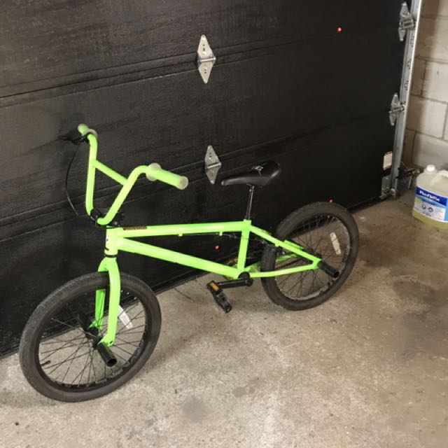 Hutch Bmx Bike, Sports, Bicycles on 