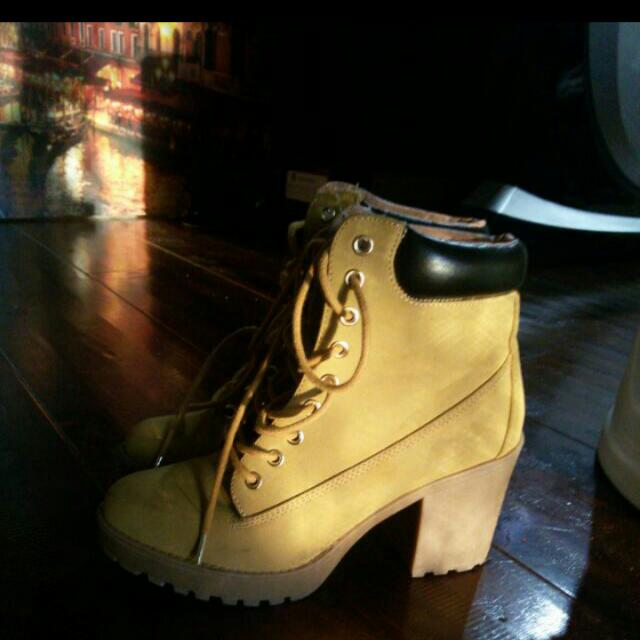 ankle boots brisbane