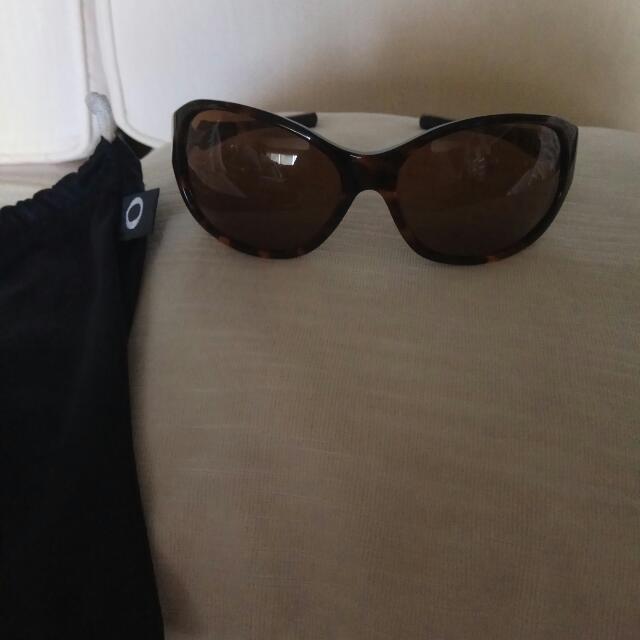 oakley abandon sunglasses