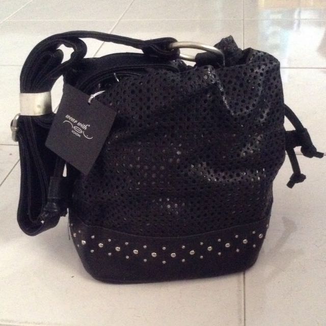 new look bucket bag