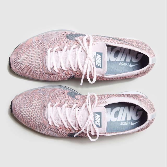 Flyknit racer strawberry new arrivals