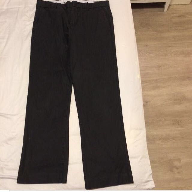 gap black pants mens