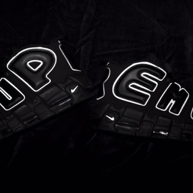 Supreme uptempo sale black and white
