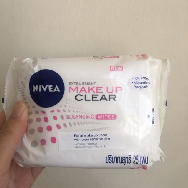 Nivea Extra Bright Make Up Clear Cleansing Wipes Health Beauty Makeup On Carou - Nivea Makeup Clear Cleansing Wipes