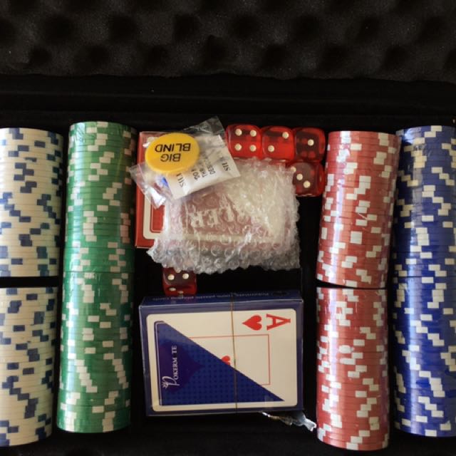 Premium Poker Chip Set (Multicolor), Hobbies & Toys, Toys & Games on