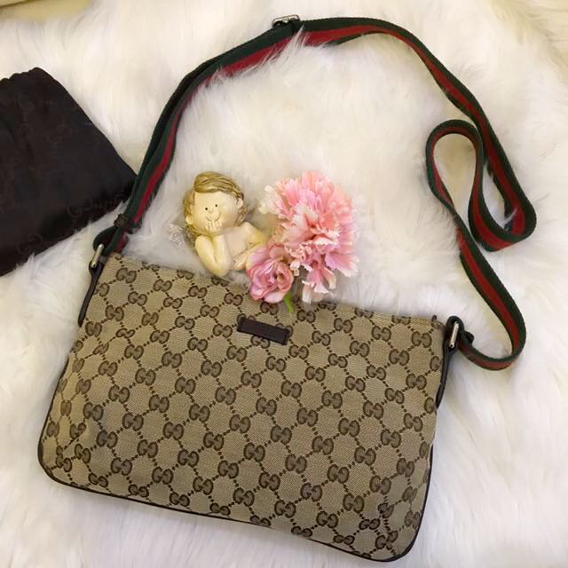 Gucci Messenger Bag Authenthic Preloved, Luxury, Bags & Wallets on Carousell
